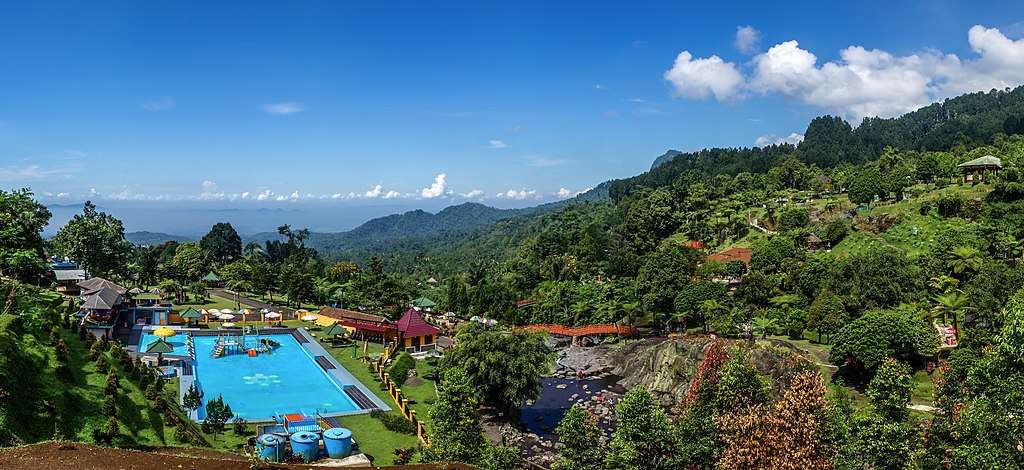 Lokawisata Baturraden di Banyumas | Atourin