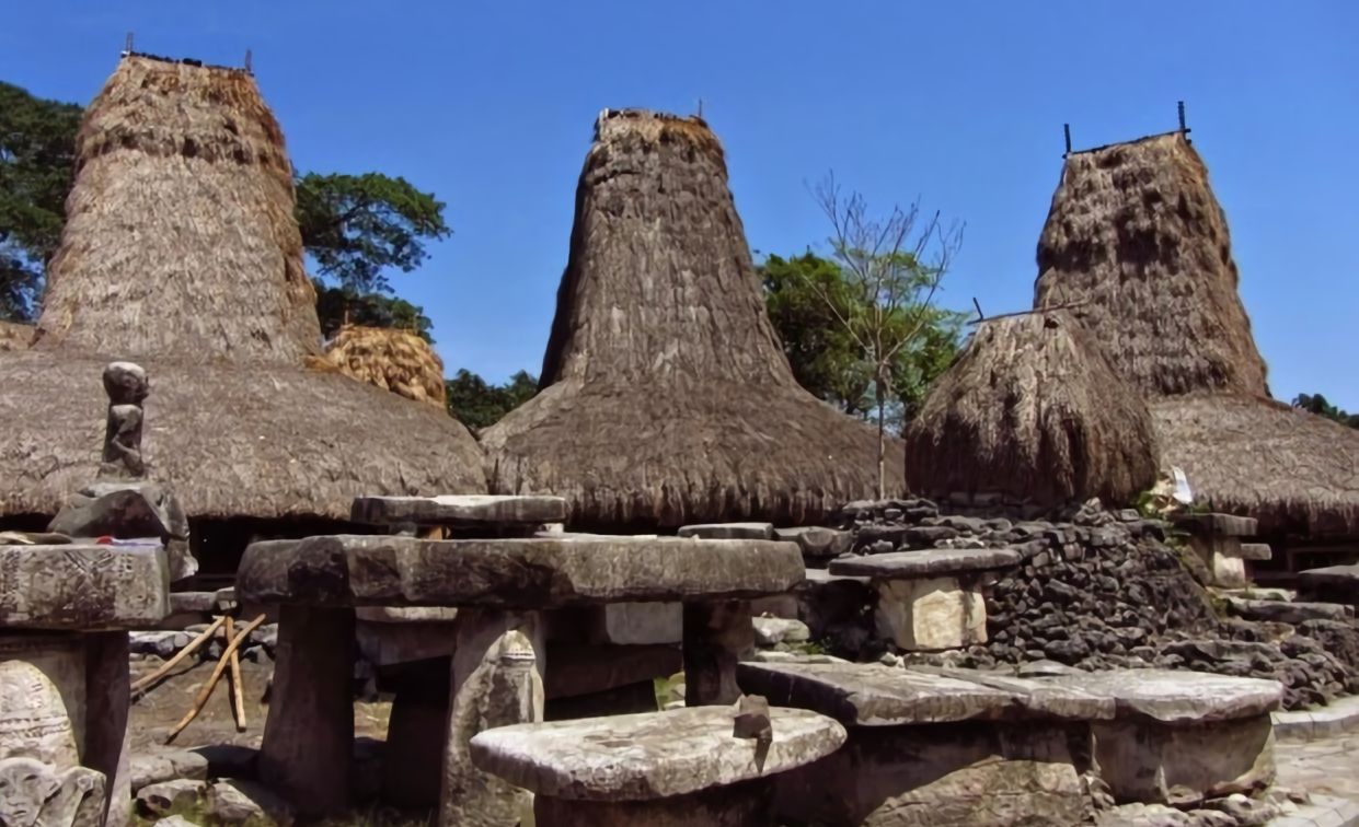 Kampung Tarung di Sumba | Atourin