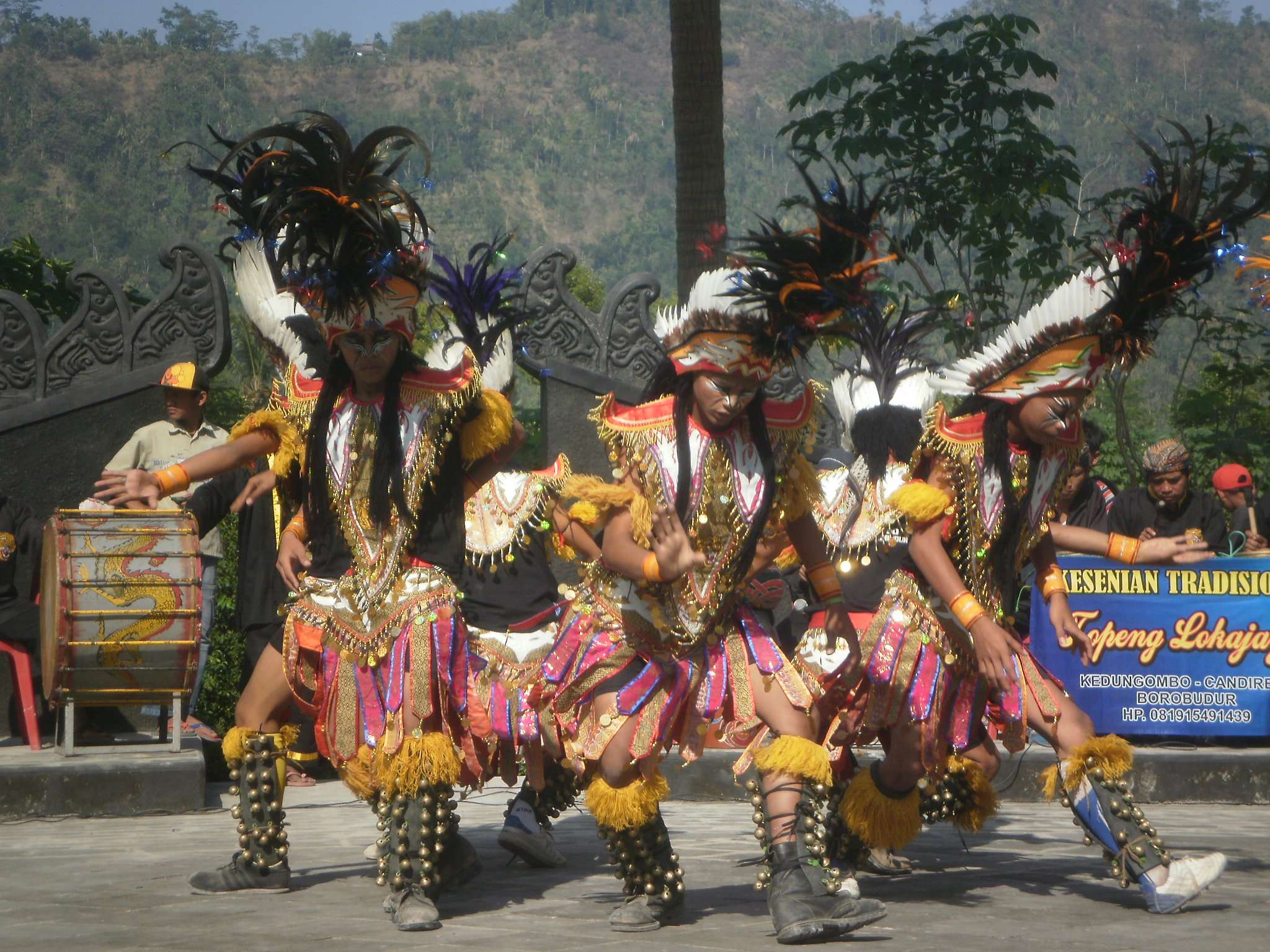 Walk Around D'Candirejo - Kesenian Tradisional