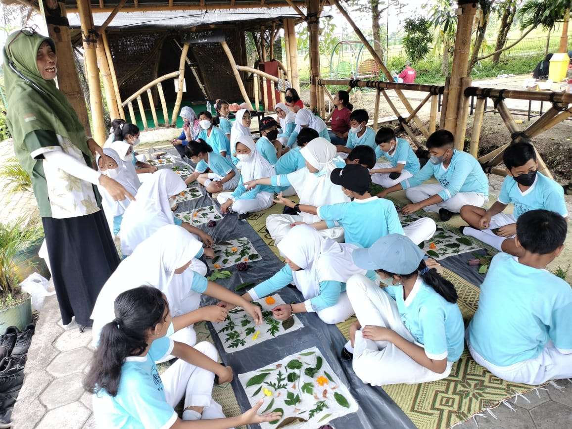 Outing Class Membatik Ecoprint