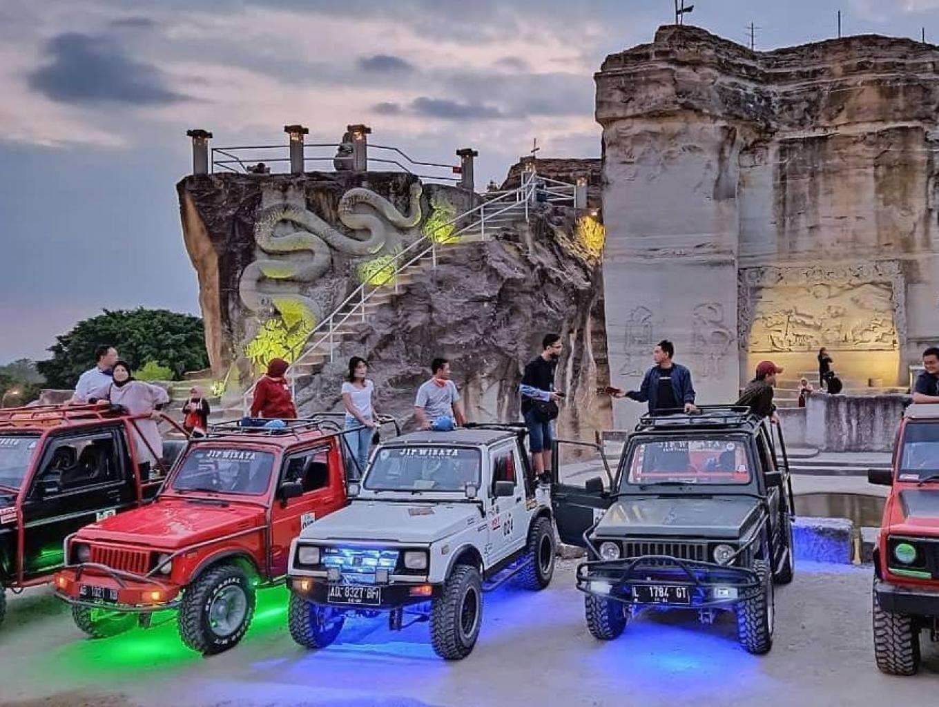 Paket Jeep Wisata