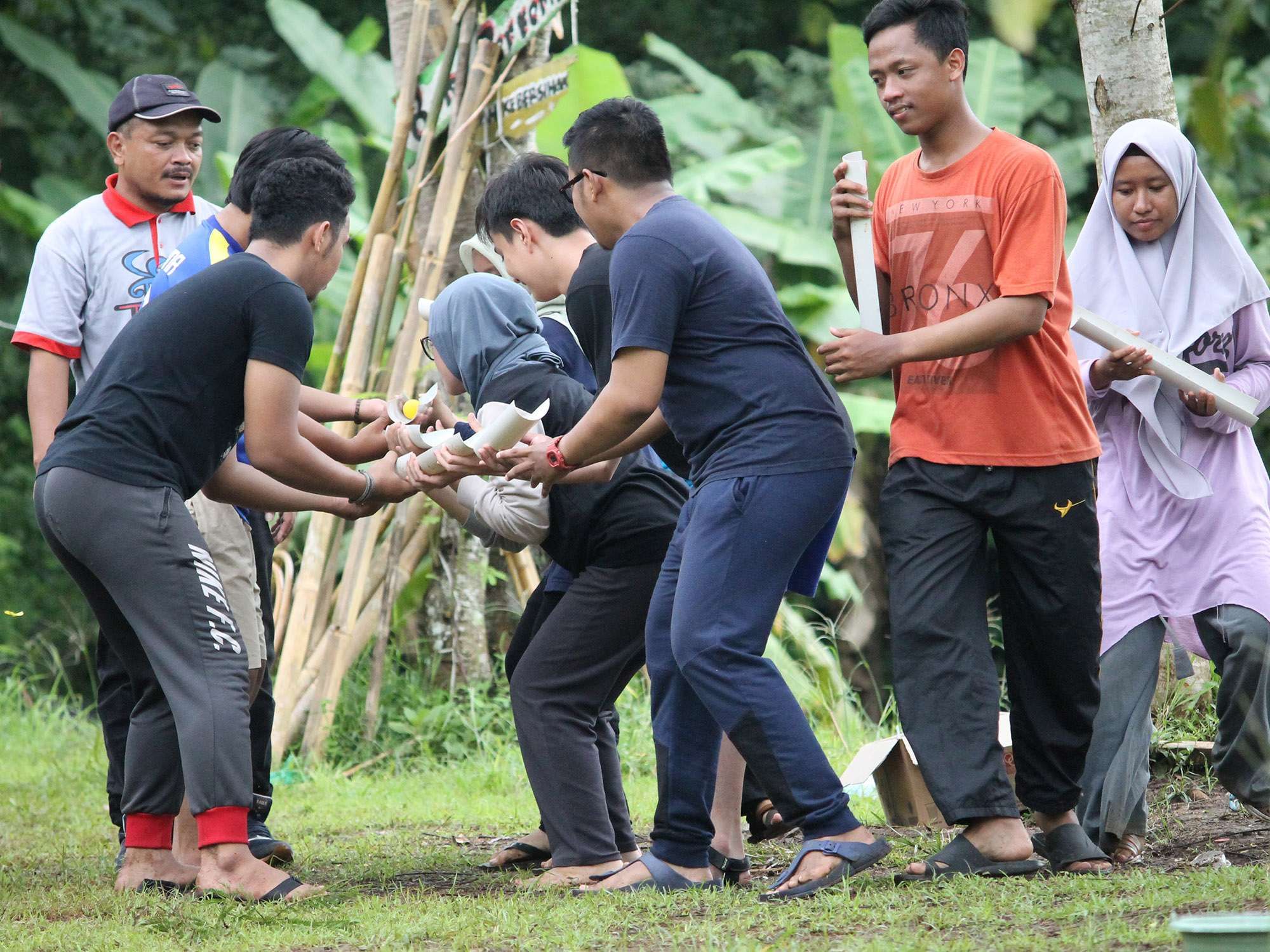Paket Wisata Jogja 1 Hari (Outbound, Jeep, Tubing) - Galeri 3