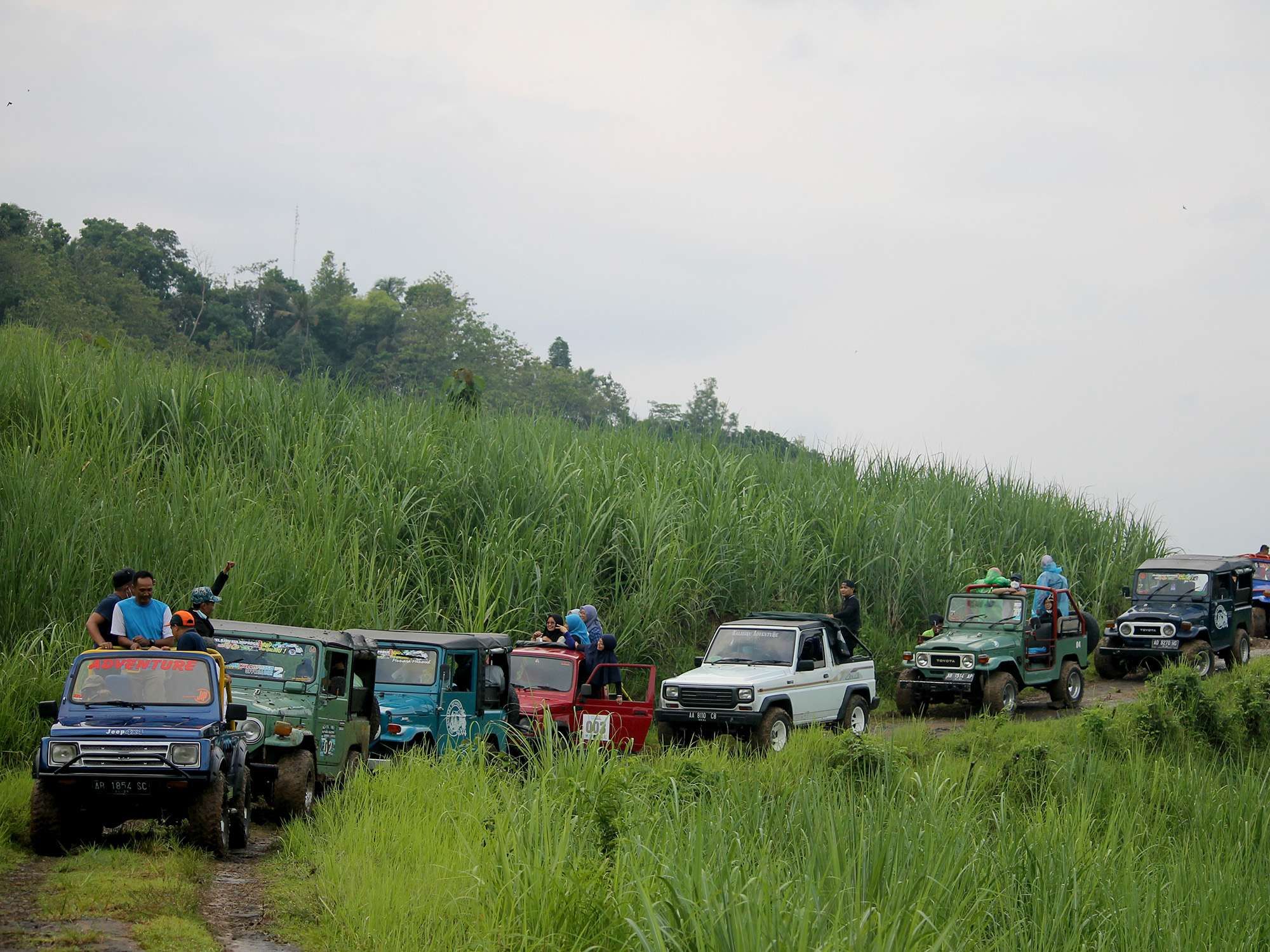 Paket Wisata Jogja 1 Hari (Outbound, Jeep, Tubing) - Galeri 4