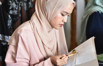 Batik Tulis Experience - Alternative view 1