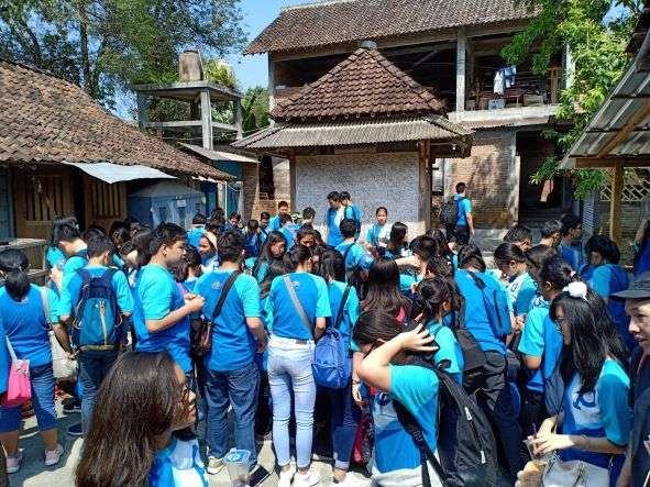 Praktik Membatik Kayu - Galeri 1