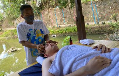 Spa for Men - Alternative view 2