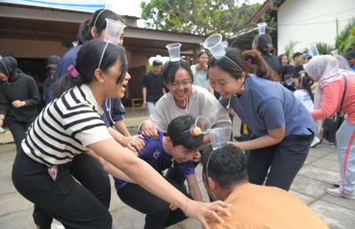 Outbound and Traditional Game - Alternative view 2
