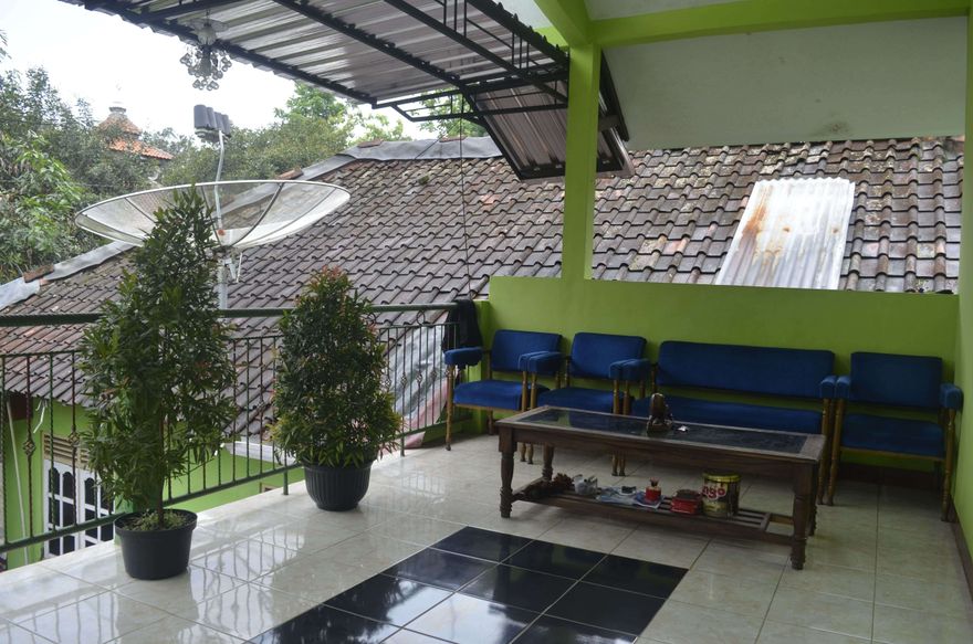 Stay at Local House - Galeri 2